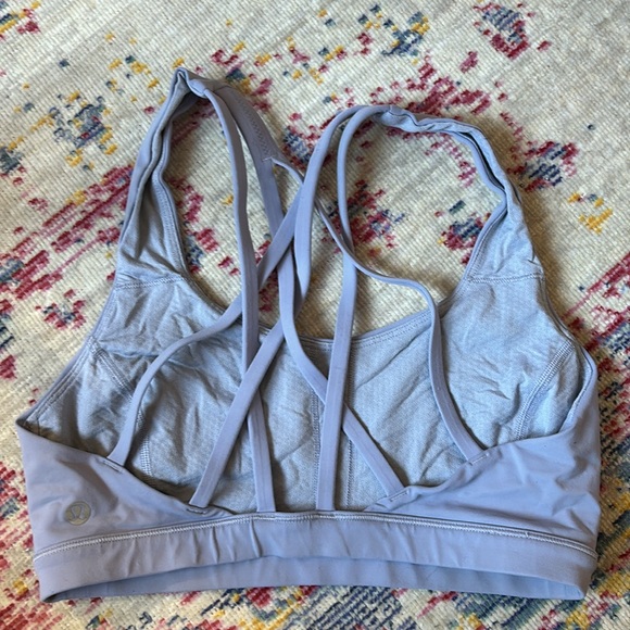 lulu sports bra - Picture 2 of 2